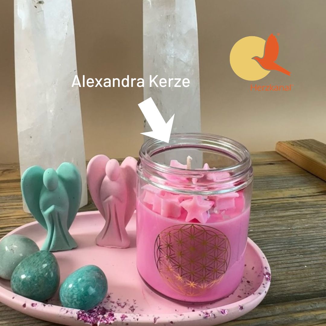 Alexandra Kerze: Handgefertigte Kerze mit Kristall-Chips | Herzkanal® – Bild 6